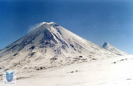 Núi Lửa Klyuchevskaya Sopka