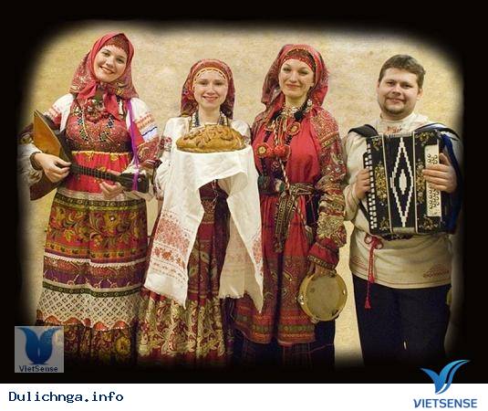 Trang phục truyền thống của người Nga
